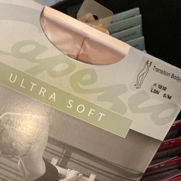 Black or Light Suntan!! S/M Capezio Body Tight - Picture 7 of 8